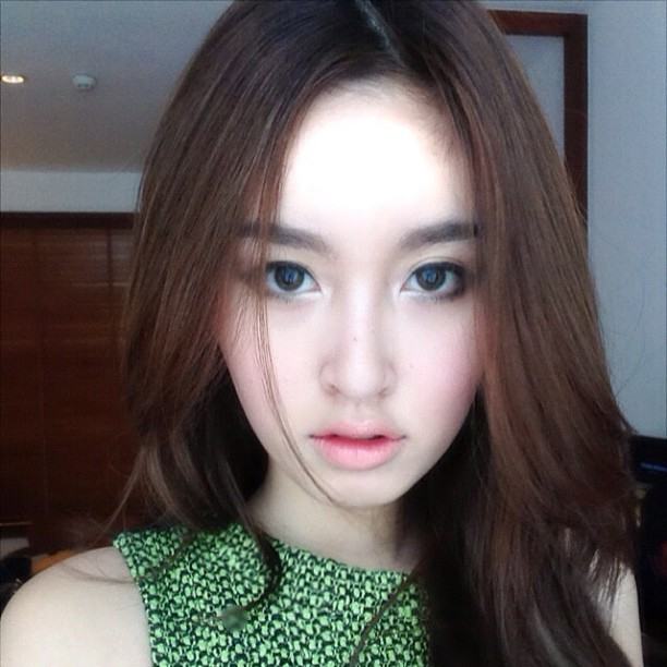 ปอย ตรีชฎา @ instagram Only