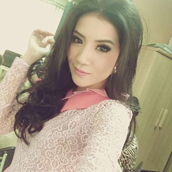 ใบเตย เปิดตัว ดีเจแมน รับคุยนาน 6 เดือน รอพัฒนาความสัมพันธ์