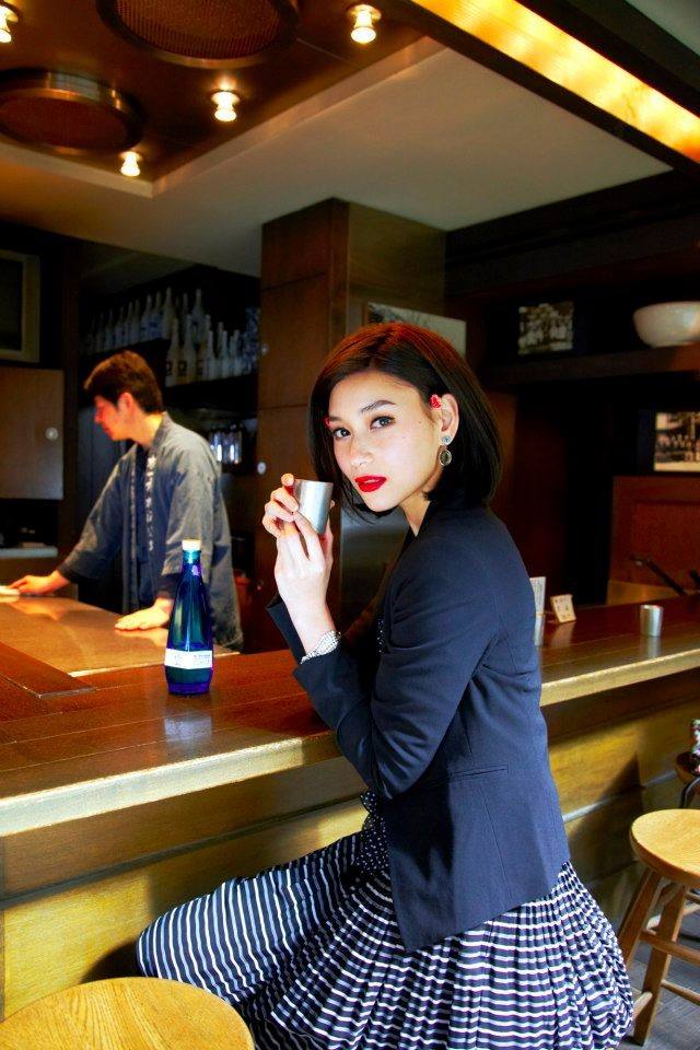 บี น้ำทิพย์ @ เพื่อนเดินทาง vol.34 no.398 February 2013