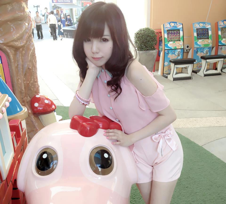 Sylvia Subkuakull สวย ขาว หุ่นดี