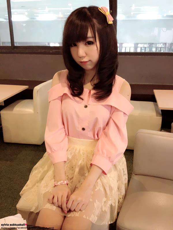 Sylvia Subkuakull สวย ขาว หุ่นดี