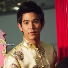 5 อันดับพระเอกที่คนอยากโดนกอดมากที่สุด