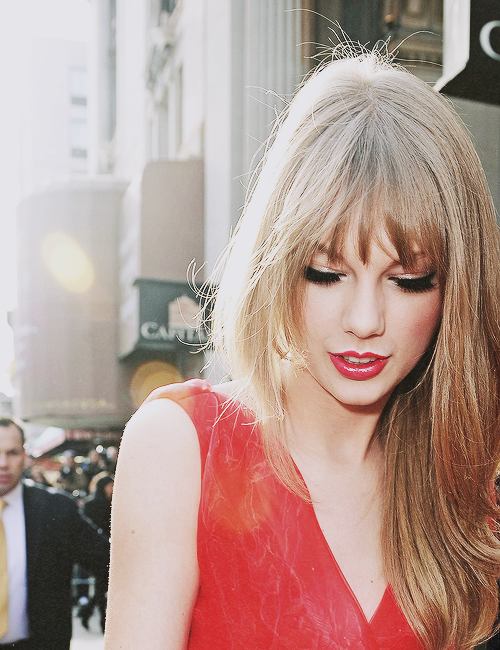 Taylor Swift !