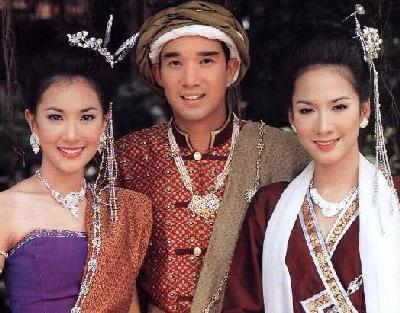 นุ่น-อั้ม  อีกรอบ