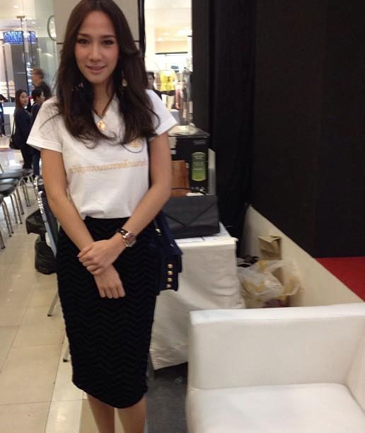 ทำไมต้องเป็นเธอ อั้ม พัชราภา