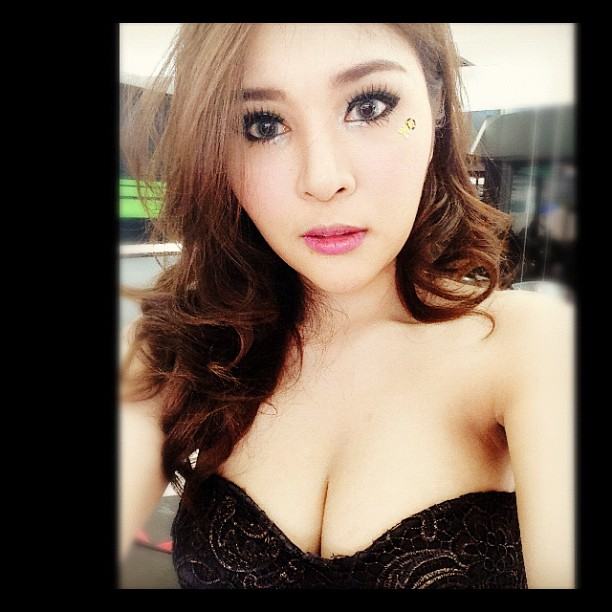 แมลงเมี่ยง พริตตี้เป๊ะมากๆ