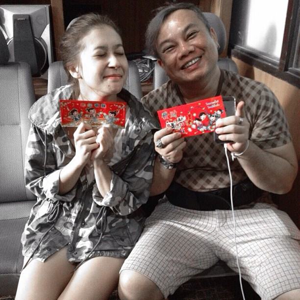 บรรยากาศ ฉลองตรุษจีน ของเหล่าดารา