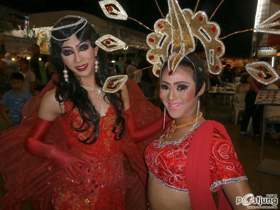 เชียงไหม่ คาบาเร่ต์โชว์