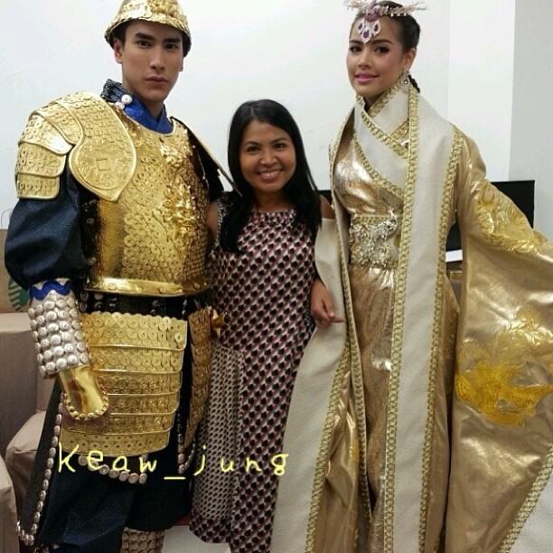 ณเดชน์ ญาญ่า ในชุดหงส์-มังกร คู่บุญบารมี รับตรุษจีน