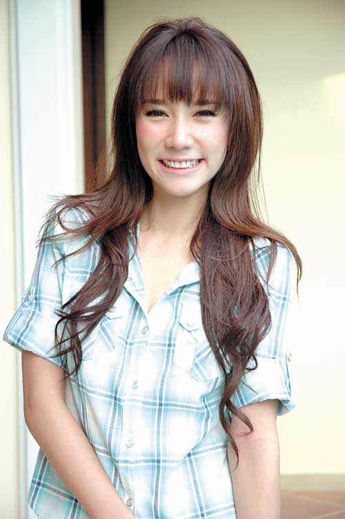 อั้ม พัชราภา ถูกยกให้เป็น ดารา ที่ กตัญญูรู้บุญคุณ ช่อง ดาวค้างฟ้าตลอดการ