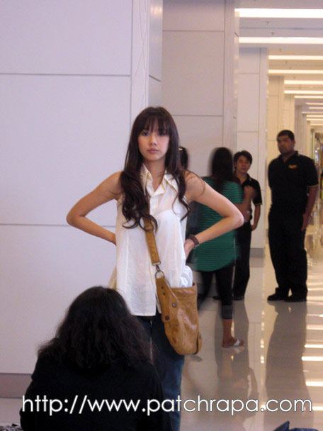 อั้ม พัชราภา ถูกยกให้เป็น ดารา ที่ กตัญญูรู้บุญคุณ ช่อง ดาวค้างฟ้าตลอดการ