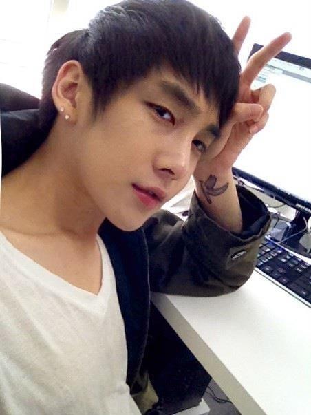 Kwak MinJun (곽민준)