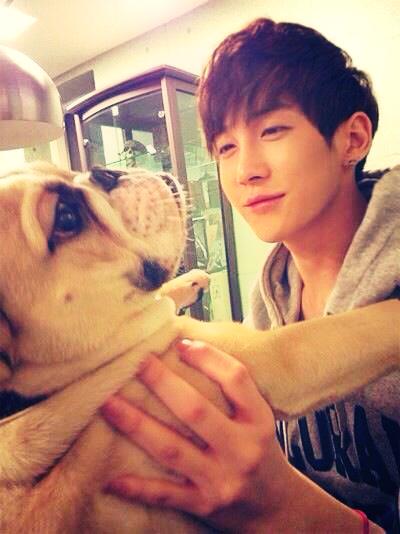 Kwak MinJun (곽민준)