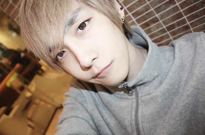 Kwak MinJun (곽민준)