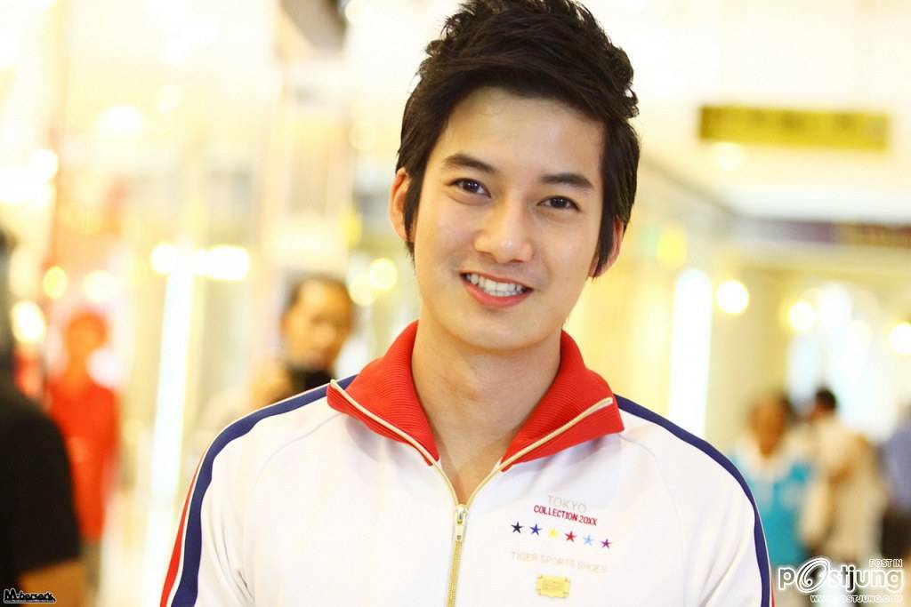 ซูมๆๆ2หนุ่มคนน่ารักๆ