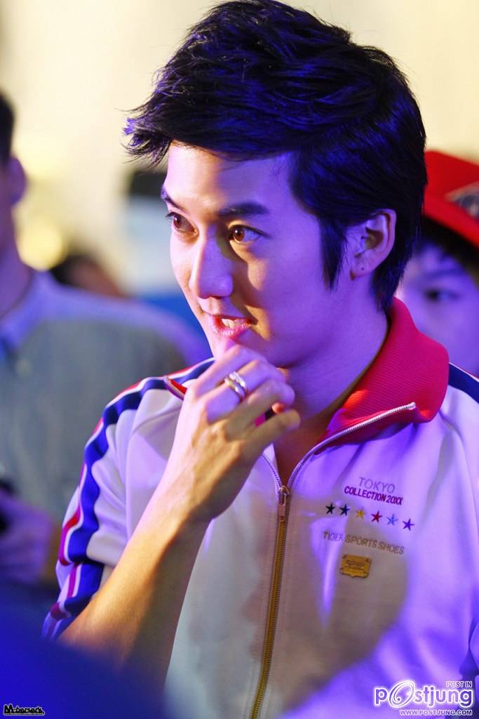 ซูมๆๆ2หนุ่มคนน่ารักๆ