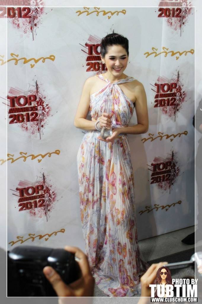ชมพู่งาน Top Awards กับ Emilio Pucci