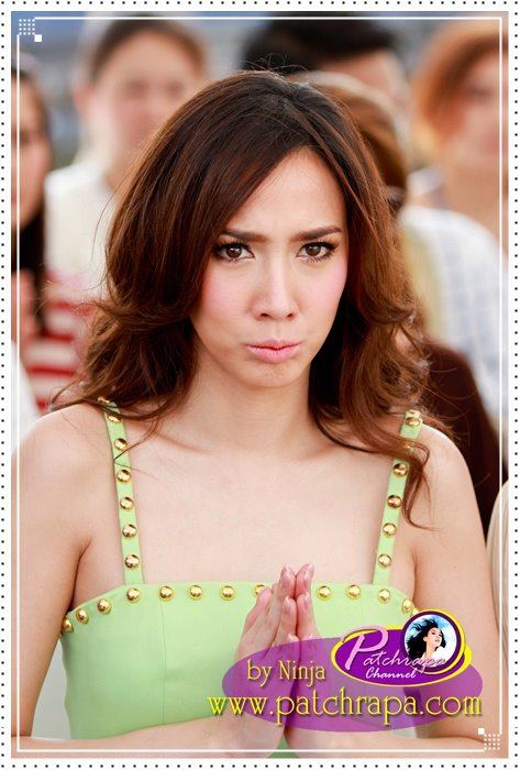 อั้ม พัชราภา กับ ปอย ตรีชฎา นางพญาทั้งคู่