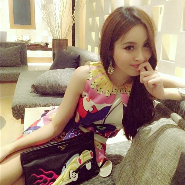 อั้ม พัชราภา กับ ปอย ตรีชฎา นางพญาทั้งคู่