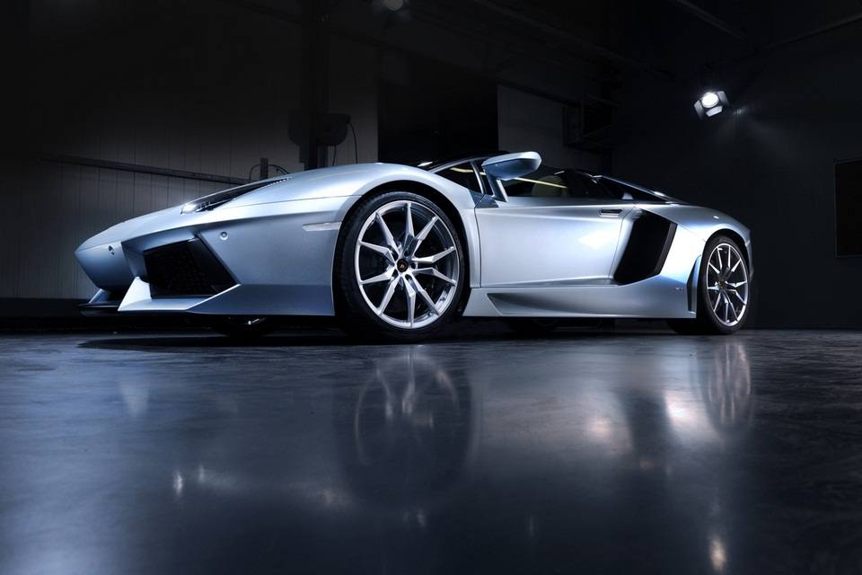 รถในฝันของใครหลายๆคน Lamborghini Aventador LP 700-4 Roadster