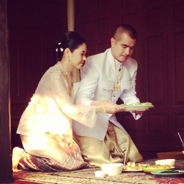 งานแต่งงาน ไก่ มีสุข-คิม พงศกร หวานประทับใจ