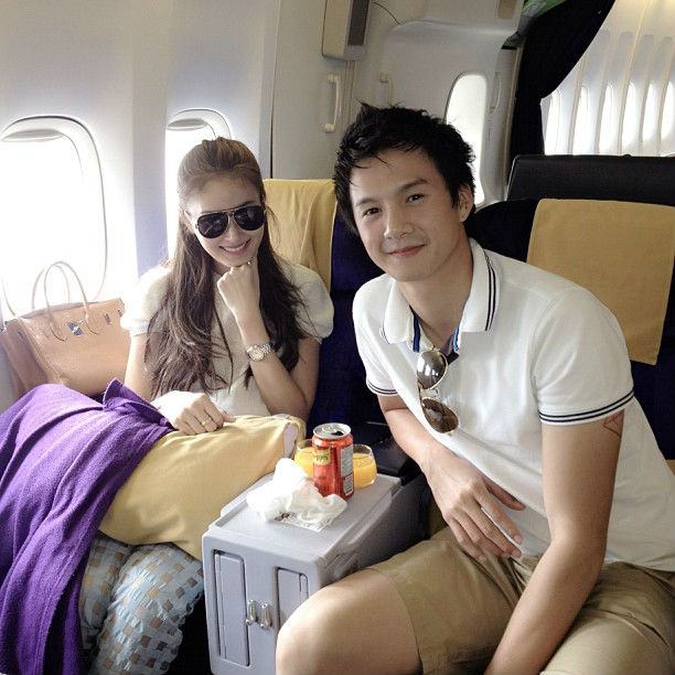 ปอย เขิน ควง เอ็ม เดินแบบ ชุดแต่งงาน