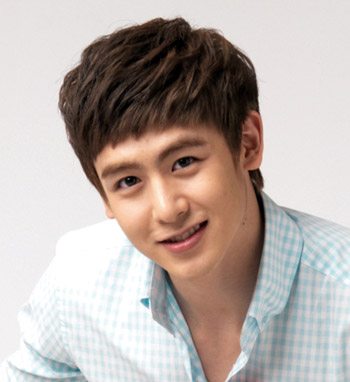 Nichkhun (2)