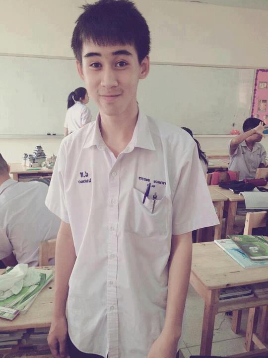 เด็กไทยหล่อๆจากเฟสบุ๊ค