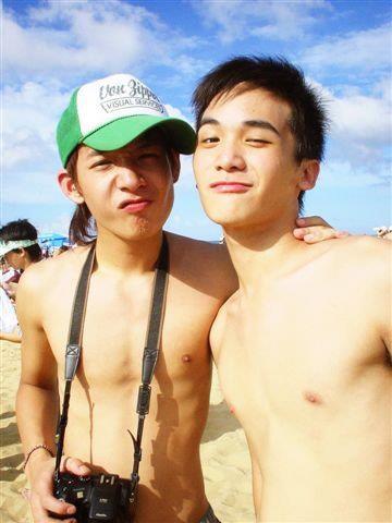 เด็กไทยหล่อๆจากเฟสบุ๊ค