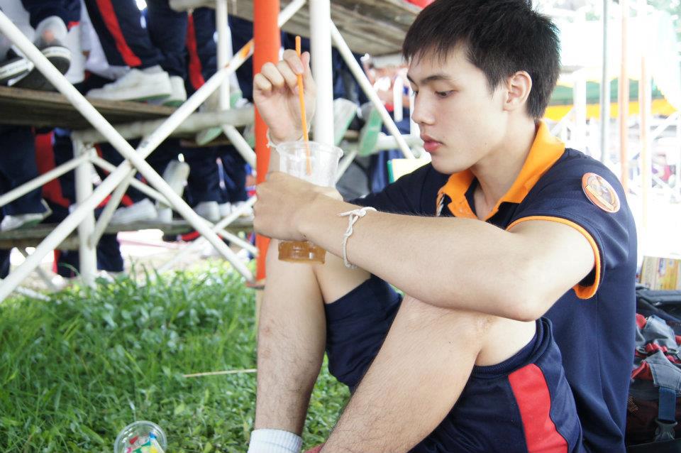 เด็กไทยหล่อๆจากเฟสบุ๊ค