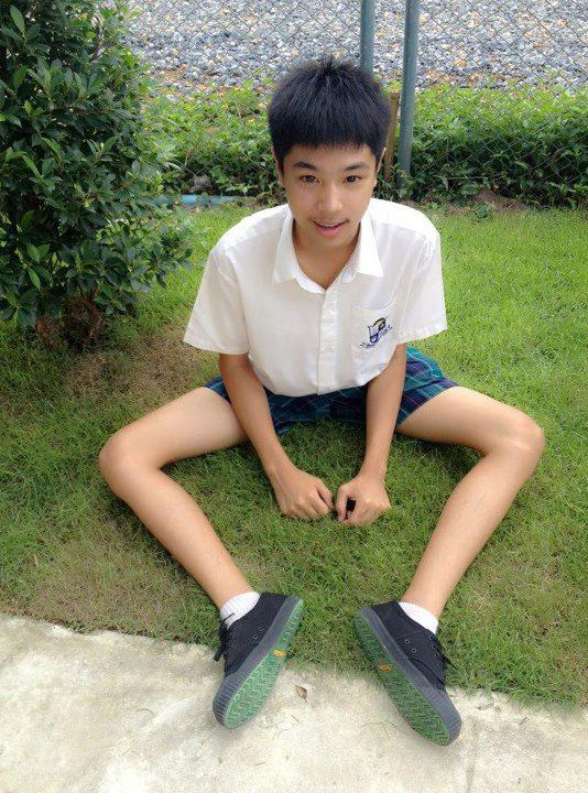 เด็กไทยหล่อๆจากเฟสบุ๊ค