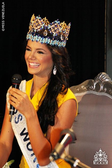 มิสเวิลด์ทั้ง 6 คน ของVenezuela มารวมตัวกัน