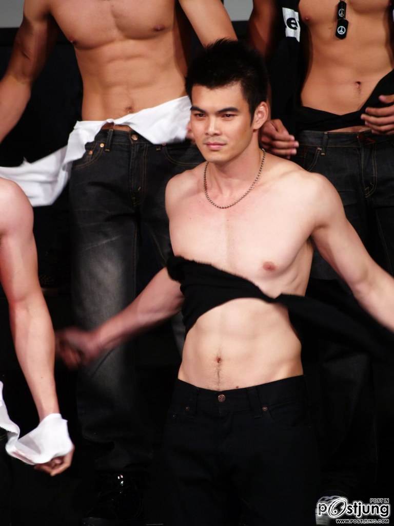 เอกพล ทองสุก