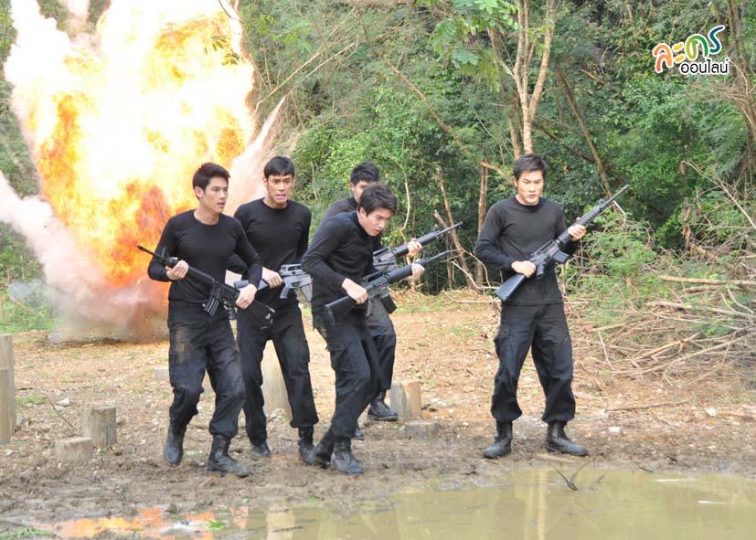 “ผู้กองจ๋า” จับหนุ่มๆ ทดสอบเข้ม