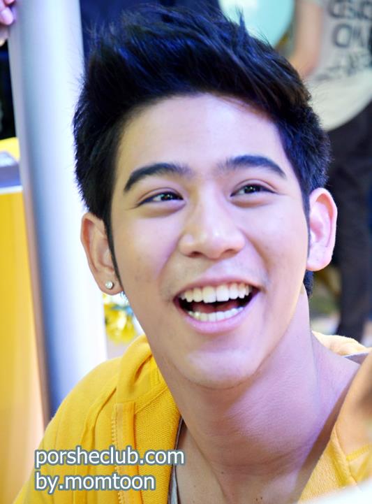 พอร์ซ...ยิ้มละลายได้อีก