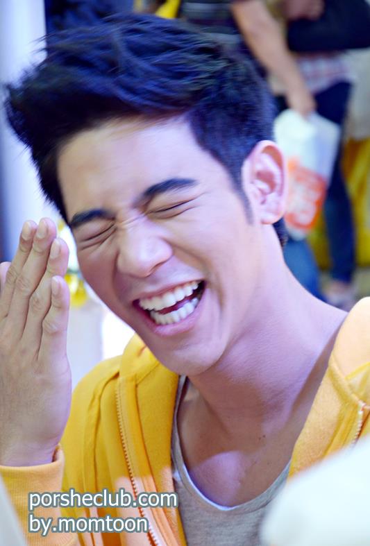 พอร์ซ...ยิ้มละลายได้อีก