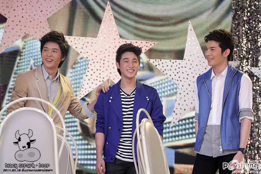 น่ารักนะเงียบไปเลยนุ