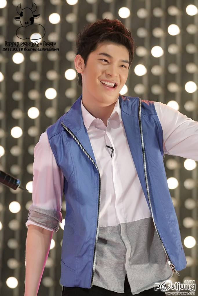 น่ารักนะเงียบไปเลยนุ