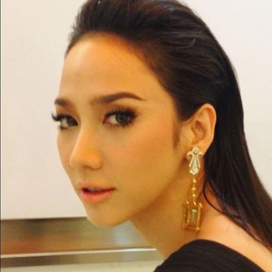 ฮอต! อั้ม พัชราภา ดีใจ ยอดตาม IG ทะลุล้าน เล็งจัดกิจกรรมขอบคุณ