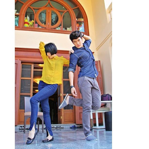 แอปเปิ้ล สีสะเหงี่ยน ไฮโซสาวลาว น่ารักซะ