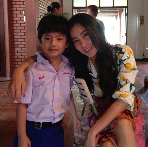 วันเฉลิมน้อยกับแม่ลำยอง