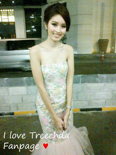 ปอย ตรีชฎา