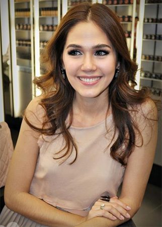 ชมพู่ อารยา เอฮาเก็ต