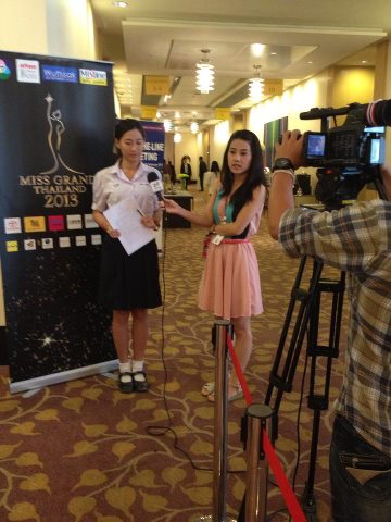 สาววัยใส ในคราบ"นักเรียน"สู่เวที"นางงาม"