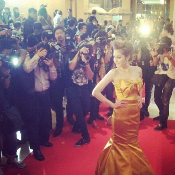 ขวัญ อุษามณี @ คมชัดลึก ครั้งที่ 10 (20/02/2556)