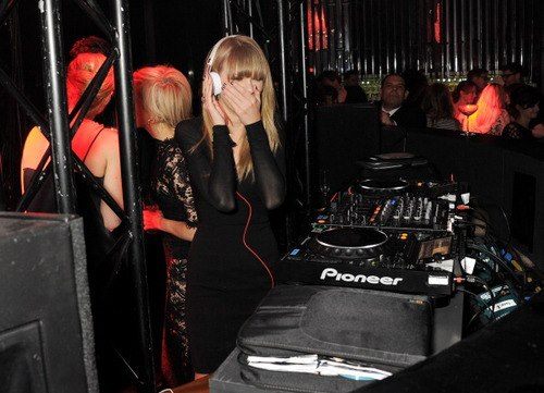 Taylor Swift @ After Party