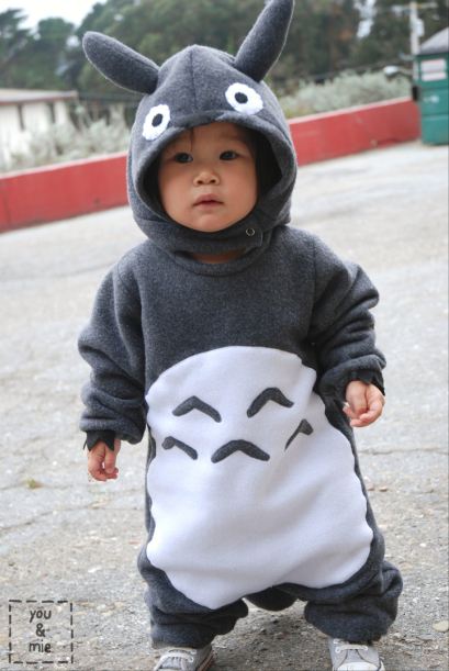 หนูน้อยในชุด คอสตูม โทโทโร่เพื่อนรัก น่าหยิกจริงๆ