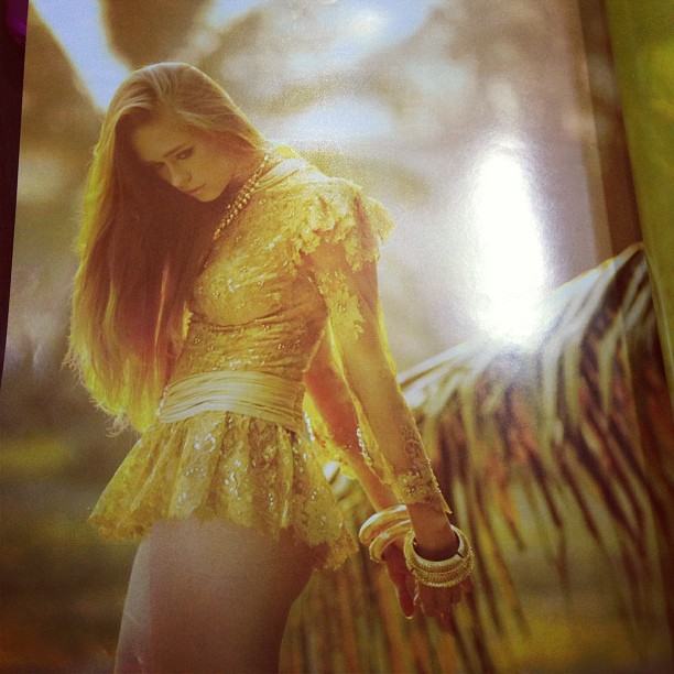 บุ๋ม ปนัดดา พ้อ ฝรั่งใส่ชุดไทยโป๊ได้ แต่หากตัวเองใส่คงโดนด่า