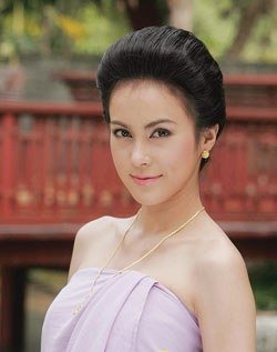 เมษ์ อรวรรษา รับปลื้ม เคน ภูภูมิ ถึงขั้นตัดต่อรูปคู่ ปัดอยากกินเด็ก