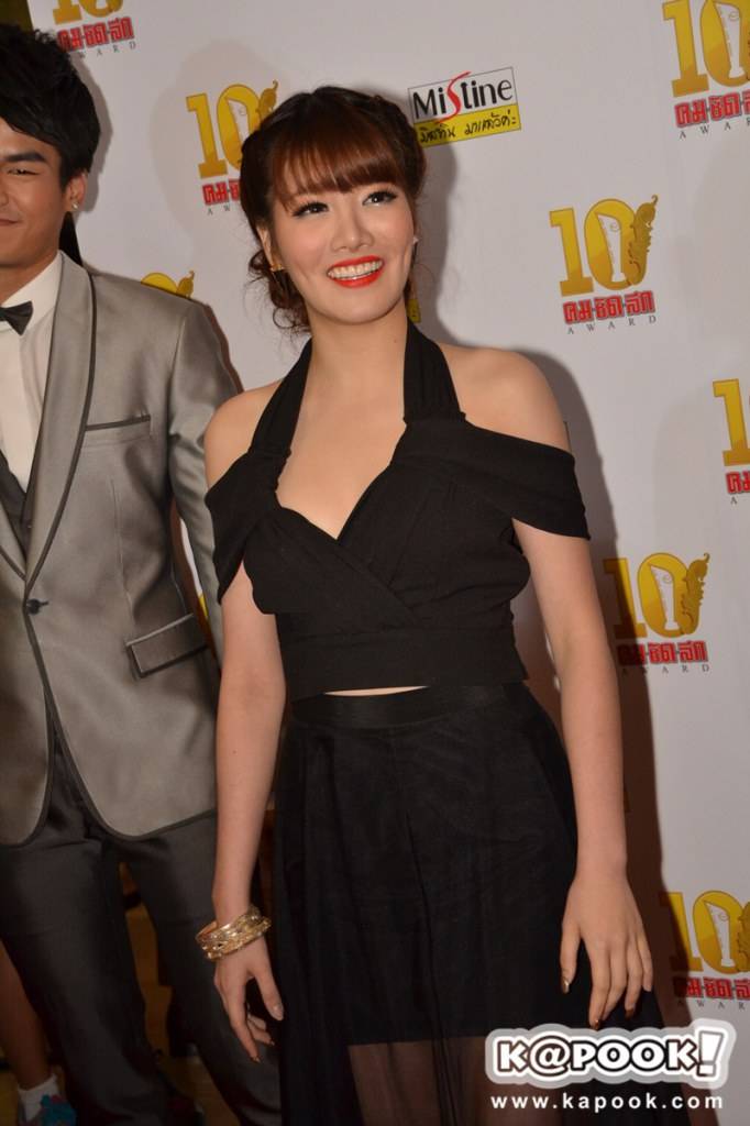 ดาราสาวในชุดราตรี สุดแซ่บ งานคมชัดลึก อวอร์ด ครั้งที่ 10